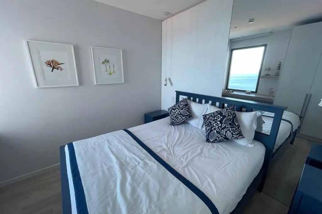 Blue Infinity, Aquamarine Apartment Funchal